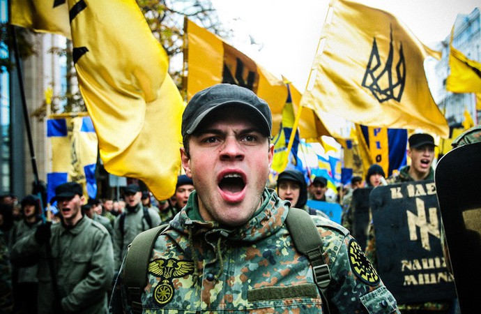 НЕБЕЗПЕЧНІ СОЮЗНИКИ українського робітничого руху