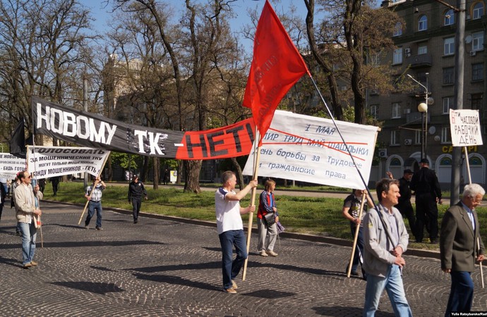 Гудит как улей