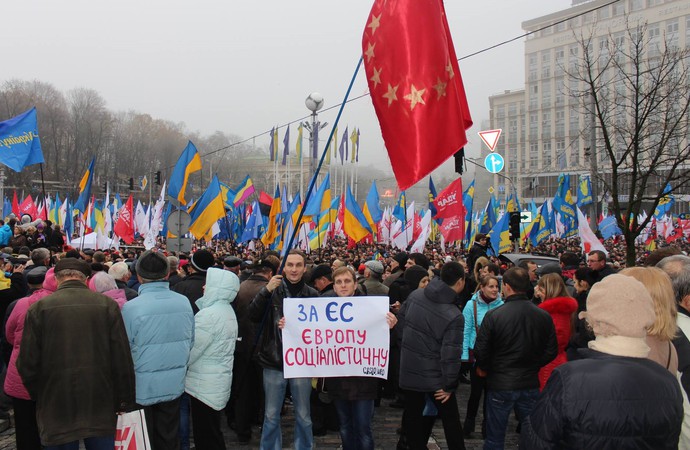 Шляхи лівих у пітьмі: між регіональними Майданами та Антимайданами