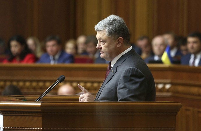 Концентрація влади та згортання демократії: чи готові ми до єдиної України?