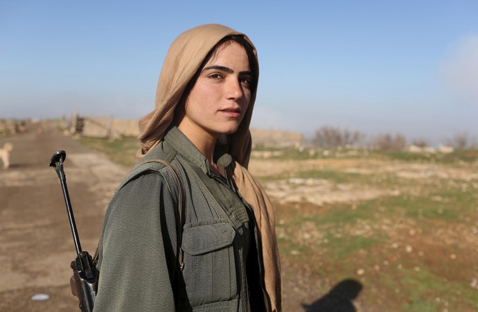 Поза полем бою: радикальна боротьба курдських жінок
