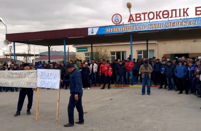 Казахські нафтовики організуються попри вбивства та тортури