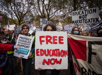 Уроки десятиліття студентського активізму у Великій Британії