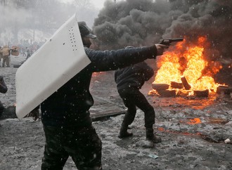 Революція, насильство й нація: переклад Фанона українською