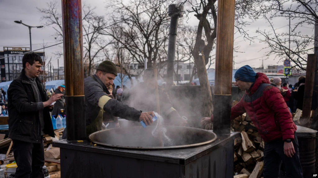 food refuges Lviv war