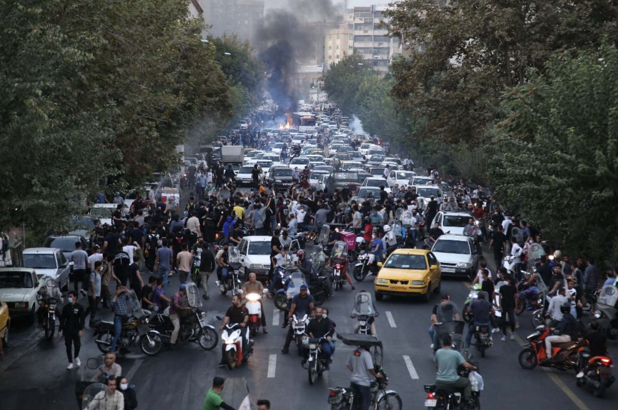протести в Ірані