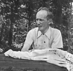 Роман Роздольський